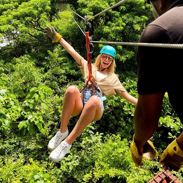 Hoa hậu Thế giới 2021 giành đam mê cho du lịch mạo hiểm