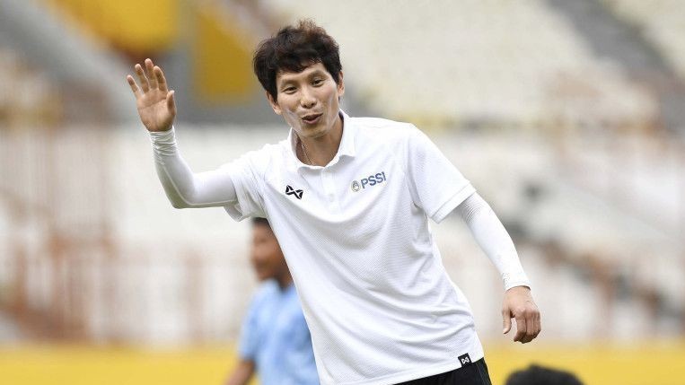 HLV Gong Oh Kyun chính thức ra mắt U23 Việt Nam tại Dubai Cup 2022