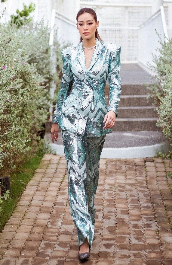 Ban giám khảo Hoa hậu Hoàn vũ Việt Nam 2022 xinh đẹp với tông trắng Ban giám khảo Hoa hậu Hoàn vũ Việt Nam 2022 xinh đẹp với tông trắng