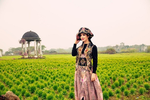 Thời trang đi du lịch trong nước của Hoa hậu Giáng My