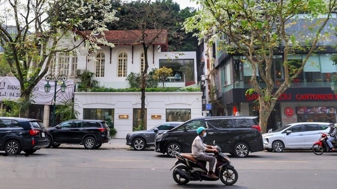 Dự báo thời tiết đêm nay và ngày mai (25-26/3): Bắc Bộ đêm và sáng sớm trời lạnh, trưa chiều hửng nắng; Tây Bắc, miền Trung, Nam có nắng nóng