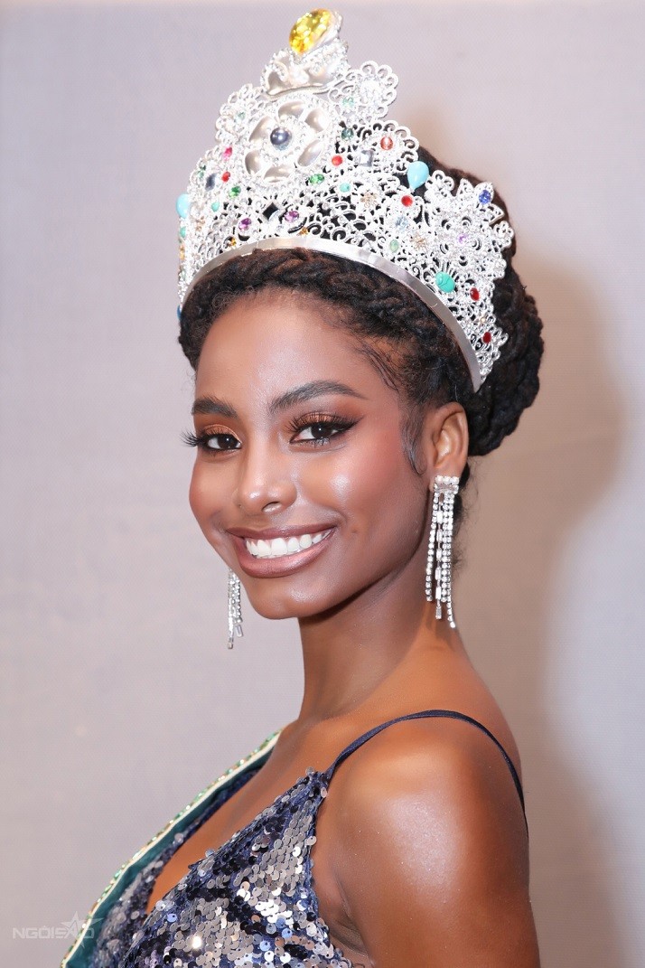 Thời gian qua, Destiny có nhiều hoạt động tại Mỹ và Belize.