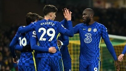 Chuyển nhượng bóng đá: Định giá tối thiểu Chelsea; Mbappe và Haaland 'ngoài tầm với' của Barca; MU gia hạn tìm HLV trưởng