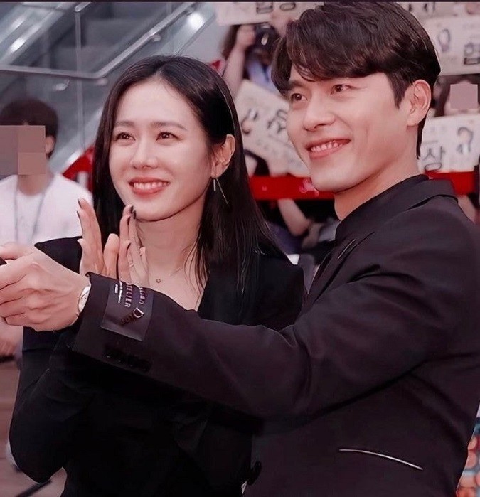 Đám cưới Hyun Bin - Son Ye Jin: Hé lộ thiệp cưới