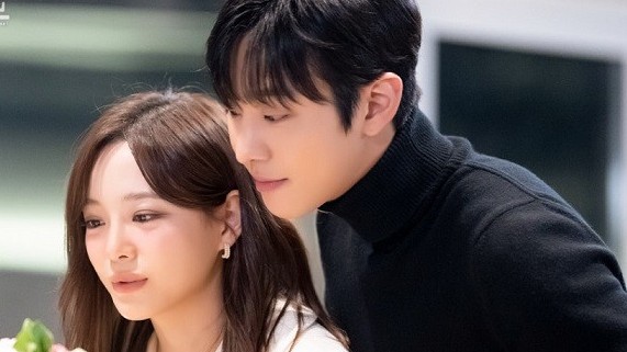 Sáu địa điểm nhà hàng và khu du lịch nổi tiếng cùng 'Hẹn hò chốn công sở'