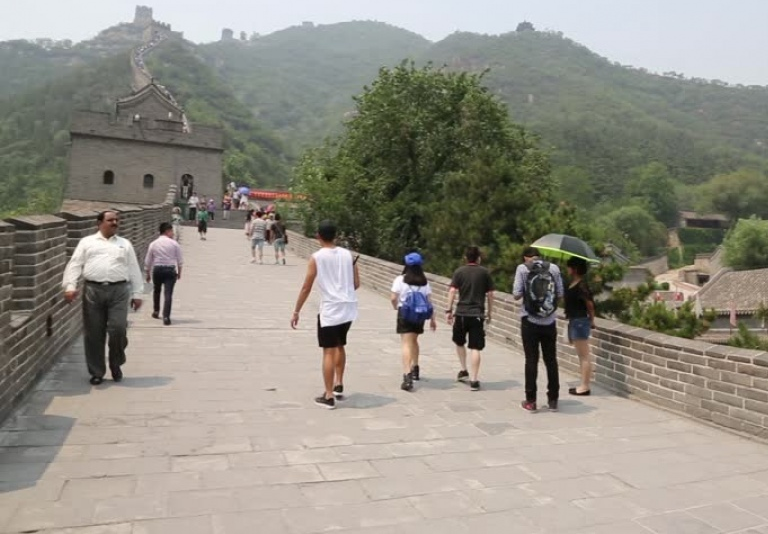 Trung Quốc cải cách thẻ thường trú cho người nước ngoài