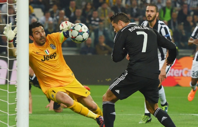 Buffon mất ngủ vì sự nguy hiểm của C.Ronaldo