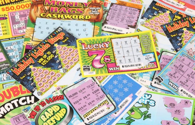 Mỹ: Lần đầu tiên mua vé số, trúng ngay hơn 1,1 tỷ đồng