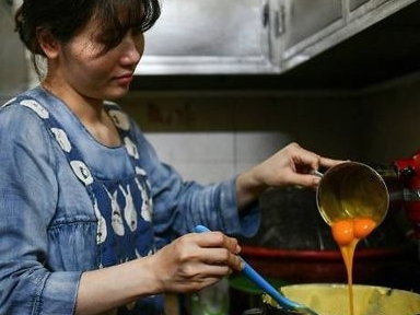 Báo nước ngoài ca ngợi tiệm café trứng độc đáo giữa phố cổ Hà Nội