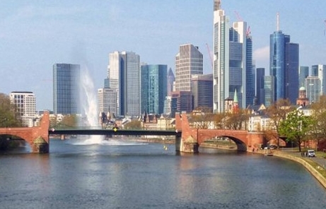 Đức phá thành công quả bom từ Thế chiến II nằm dưới đáy sông