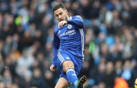 vuot cronaldo va messi van dijk gianh giai cau thu xuat sac nhat chau au