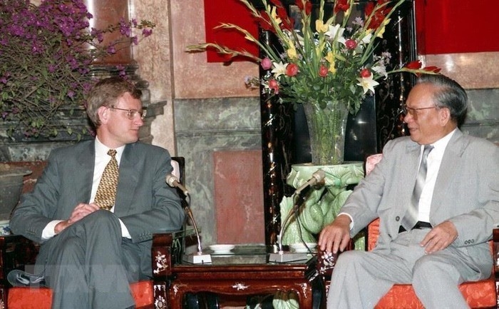 nhung hoat dong doi ngoai noi bat cua nguyen chu tich nuoc le duc anh