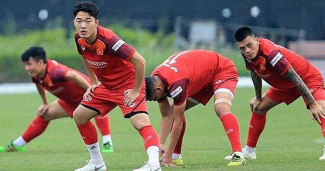 xuan truong du ban linh de vuot qua ap luc canh tranh o tuyen viet nam