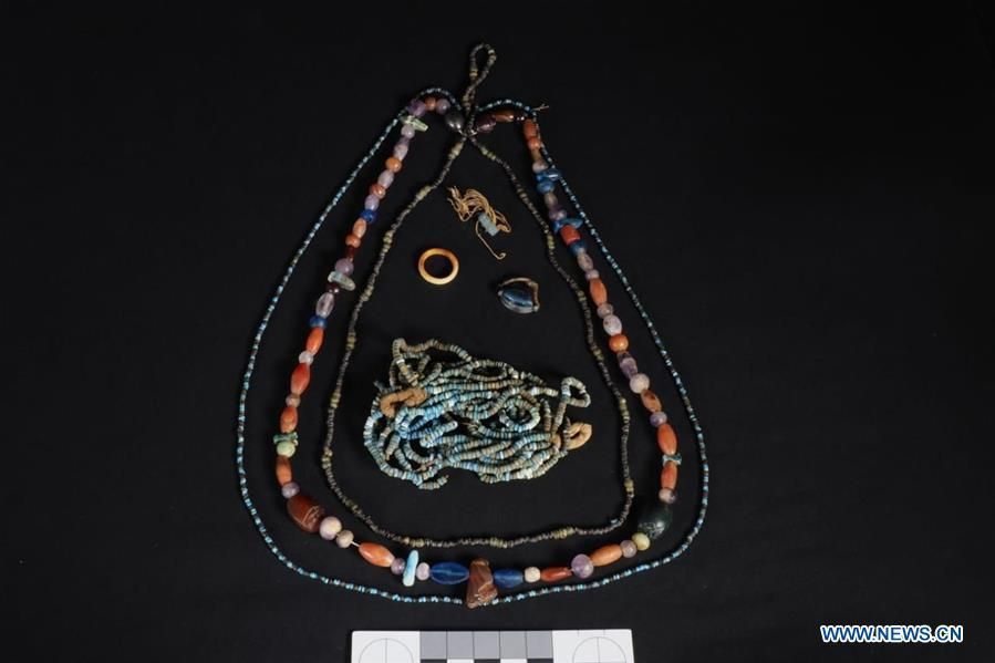 Tìm thấy xác ướp thiếu nữ 3.600 năm trong quan tài đầy báu vật cổ đại