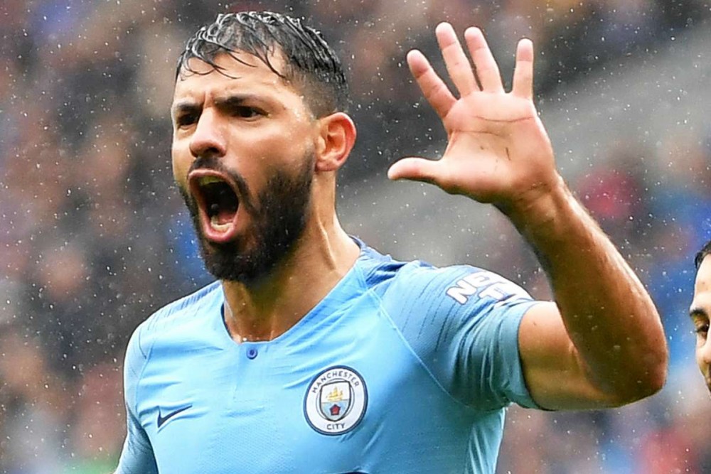 Rất nhiều câu lạc bộ ở Ngoại hạng Anh quan tâm Sergio Aguero. (Nguồn: Goal)