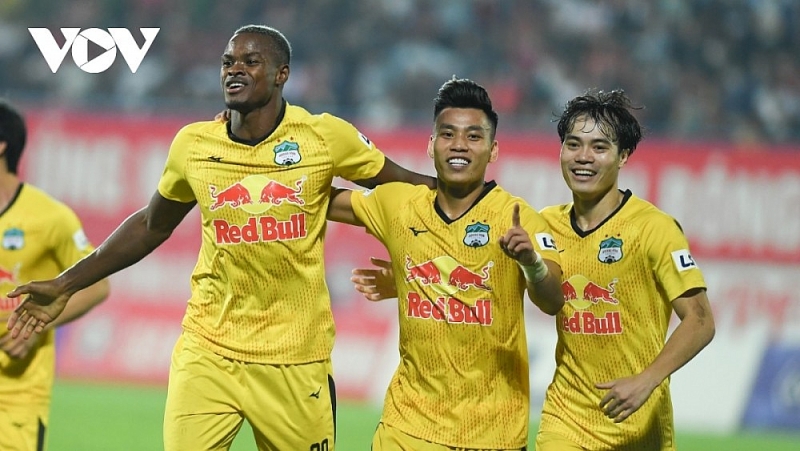 Hoàng Anh Gia Lai  đang bay cao dưới thời HLV Kiatisuk. (Ảnh: Dương Thuật)