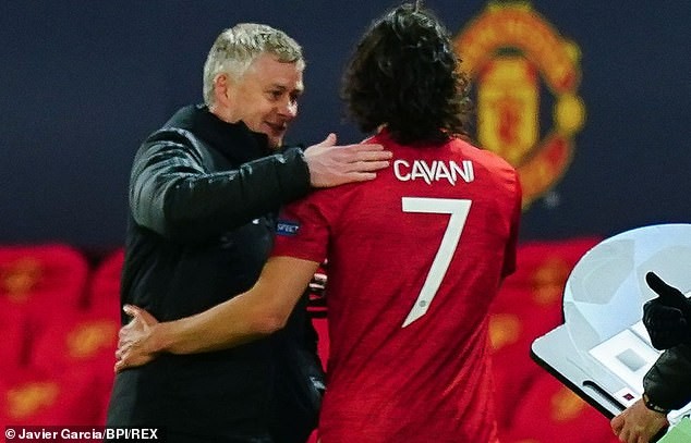 Cavani là tấm gương hoàn hảo để các cầu thủ trẻ Man Utd học hỏi.