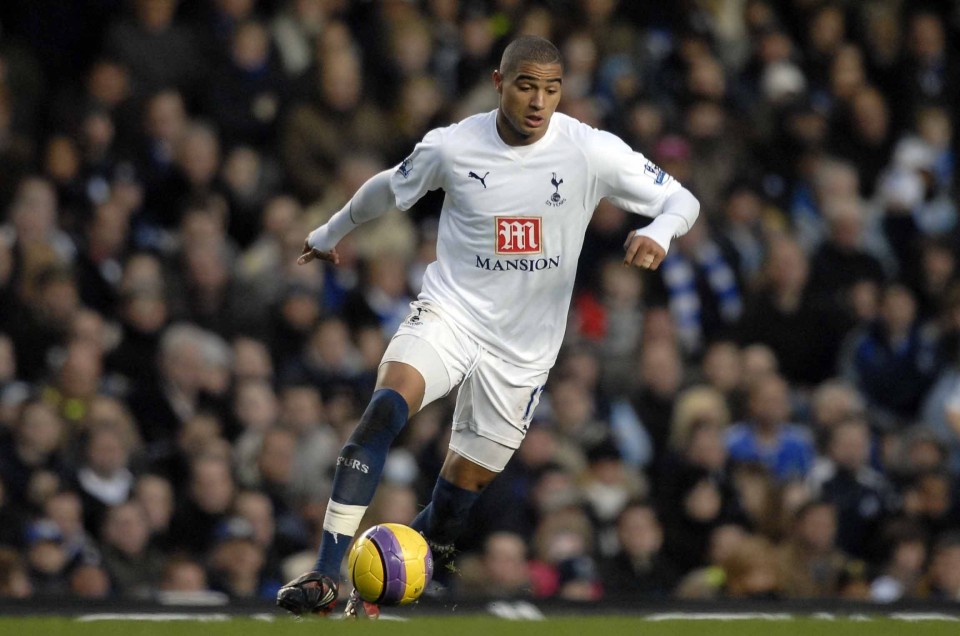 Tin chuyển nhượng cầu thủ: Man Utd theo đuổi Saul; Barca hướng đến tương lai với Dest và Wijndal; Tottenham không muốn bỏ qua Jerome Boateng