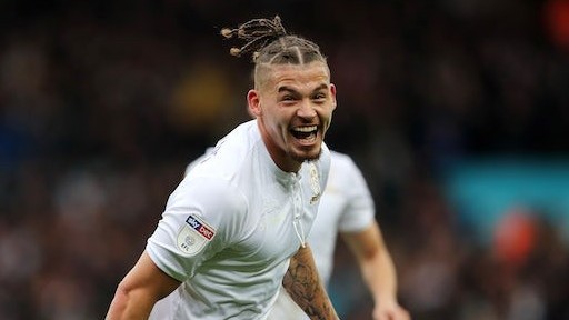 Tin chuyển nhượng cầu thủ: Barca muốn hợp đồng trọn đời với Messi; Liverpool 'lôi kéo' Phillips; Borussia Dortmund chiêu mộ Andre Silva