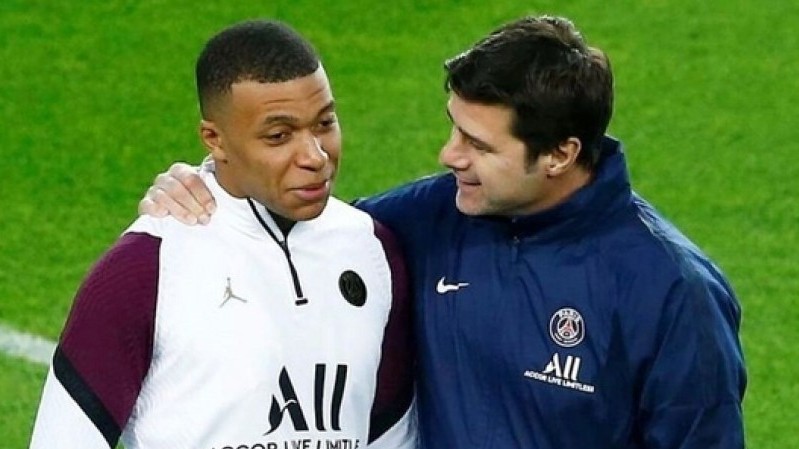 Chuyển nhượng cầu thủ: Man Utd muốn có Abdallah Sima; Bayern mua Mukiele; Mbappe 'cày' tiếng Anh; Barca gia hạn Ansu Fati