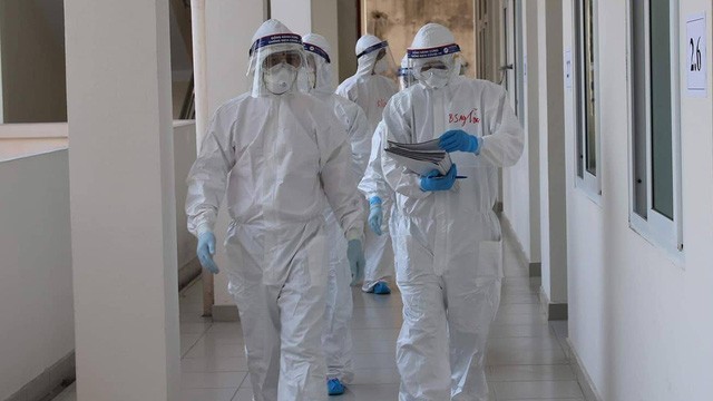 Yên Bái: 4 chuyên gia và 1 nhân viên khách sạn mắc Covid-19 mang biến thể đang lưu hành tại Ấn Độ