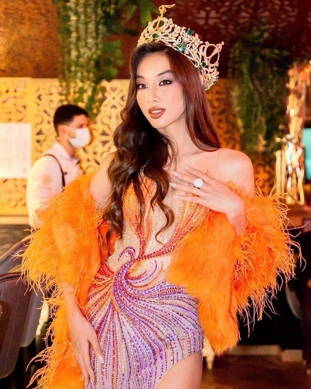 Ngắm Thùy Tiên qua nhiều phong cách trang điểm Ngắm Thùy Tiên qua nhiều phong cách trang điểm