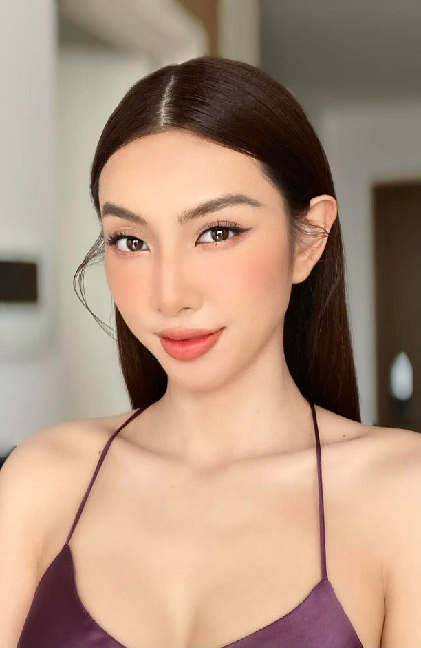 Ngắm Thùy Tiên qua nhiều phong cách trang điểm Ngắm Thùy Tiên qua nhiều phong cách trang điểm