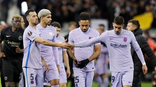 Lượt đi tứ kết Europa League: Barcelona và Atalanta hòa trên sân khách