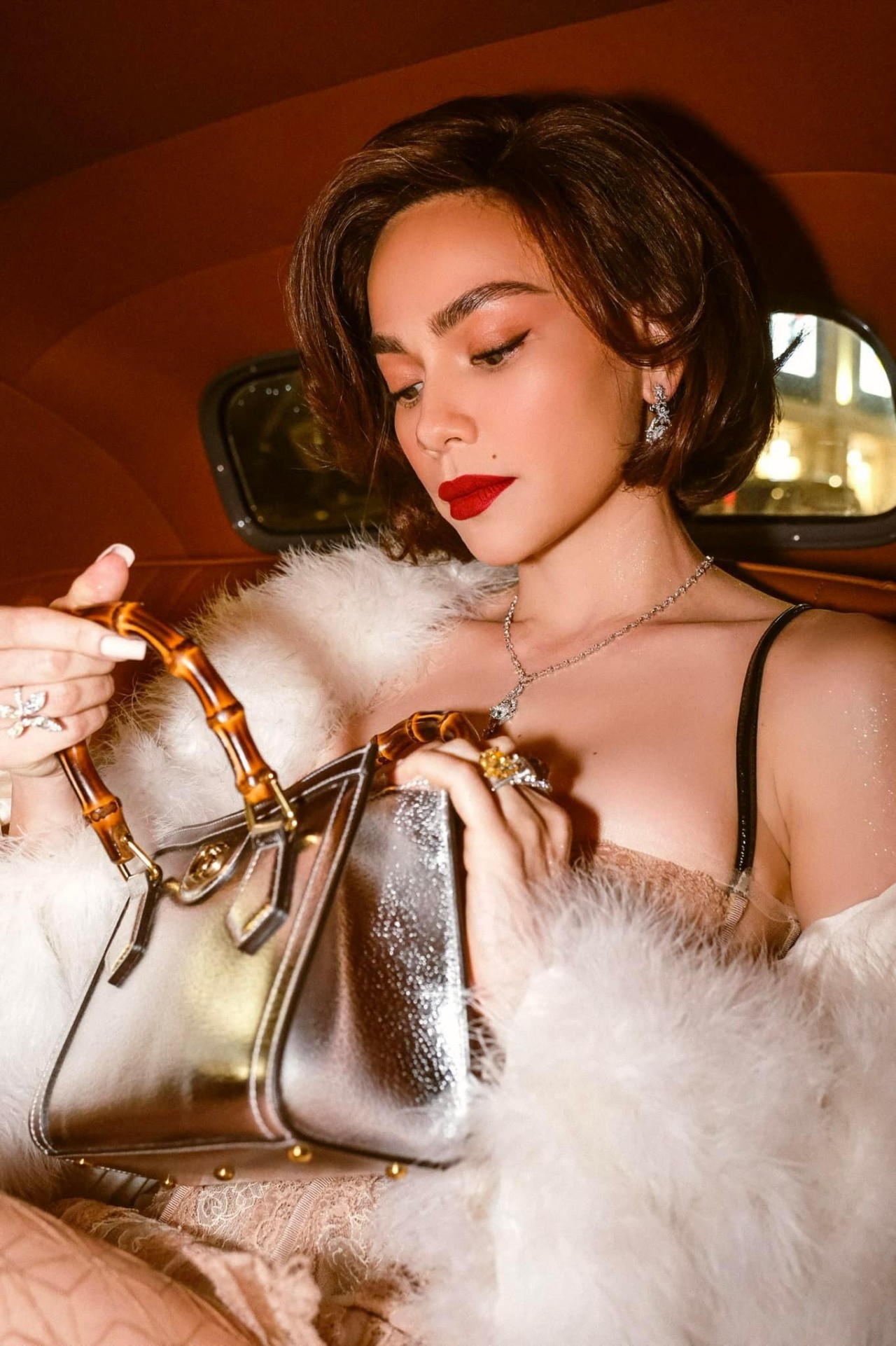 Hồ Ngọc Hà xinh đẹp nổi bật trong đêm sự kiện thời trang Cine Gucci