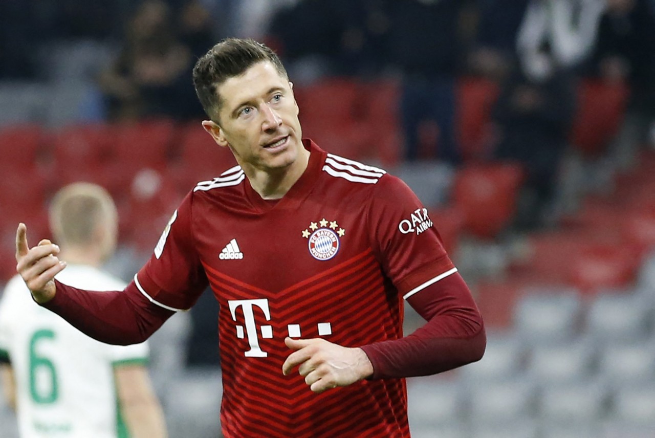 Chuyển nhượng cầu thủ: Bayern khẳng định, Lewandowski sẽ ở lại;