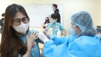 Hà Nội đặt mục tiêu trên 95% trẻ 5 đến dưới 12 tuổi được tiêm vaccine Covid-19