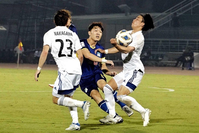 Báo Trung Quốc: Bóng đá Việt Nam đang tiến lên mạnh mẽ, thu hẹp khoảng cách với Hàn Quốc