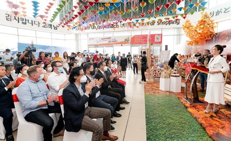 Tuần lễ thực phẩm và hàng tiêu dùng Canada Tuần lễ thực phẩm và hàng tiêu dùng Canada