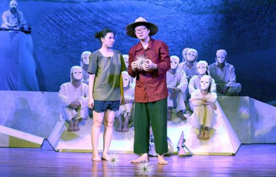 Đoàn kịch Nhà hát Quân đội biểu diễn tại thủ đô Moscow