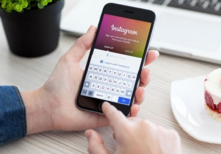 Instagram là ứng dụng tiêu cực nhất với sức khỏe thanh niên