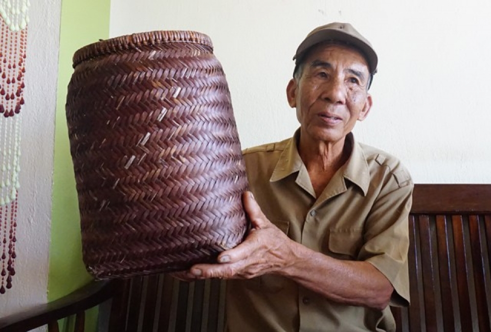 Câu chuyện về chiếc bồ tải gạo lên Điện Biên cau chuyen ve chiec bo tai gao len dien bien