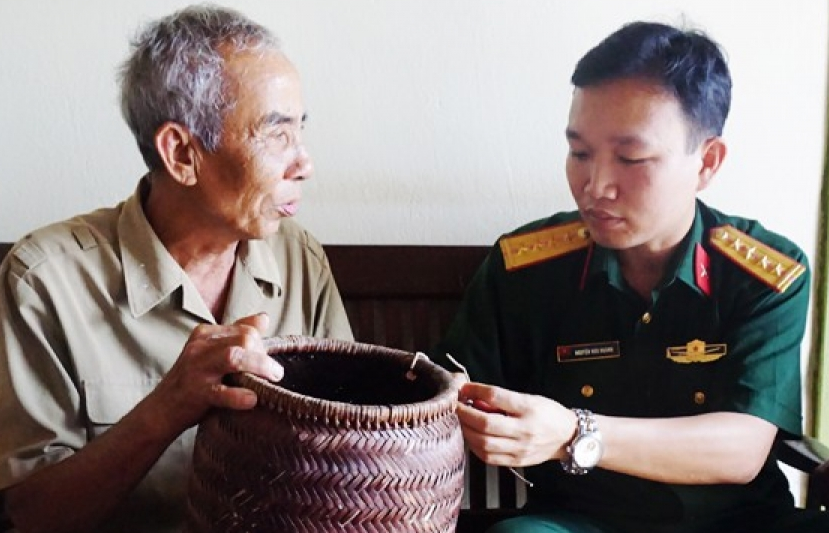 Câu chuyện về chiếc bồ tải gạo lên Điện Biên