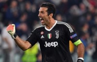 roi khoi psg buffon chinh thuc quay tro lai juventus