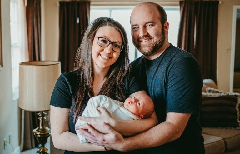 Bà mẹ sinh 1 đứa trẻ 2 lần