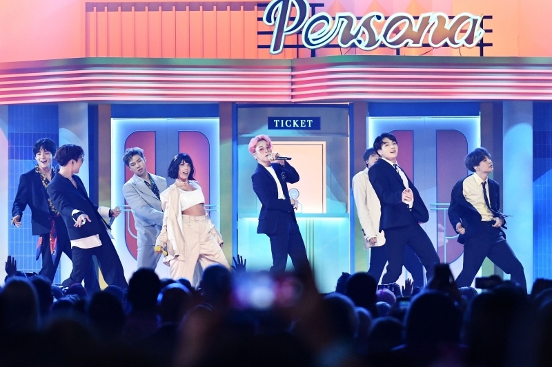 Nhóm nhạc BTS thắng lớn tại Giải thưởng âm nhạc Billboard