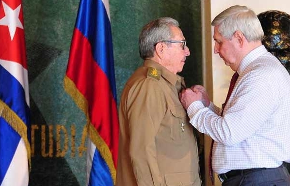 Nga trao Giải thưởng Lenin cho Bí thư thứ nhất Đảng Cộng sản Cuba Raul Castro