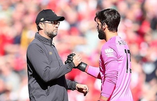 Thủ thành Alisson Becker được "định giá" 65 triệu Bảng