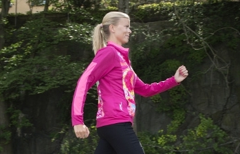 Đi bộ bao nhiêu phút mỗi ngày thì có thể giảm cân?