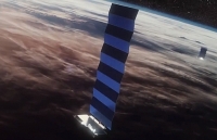 spacex lan thu hai phong ve tinh trong du an cung cap internet toc do cao