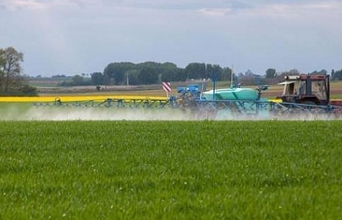 Pháp cấm thuốc bảo vệ thực vật chứa chất gây ung thư, "độc hại" với khả năng sinh sản