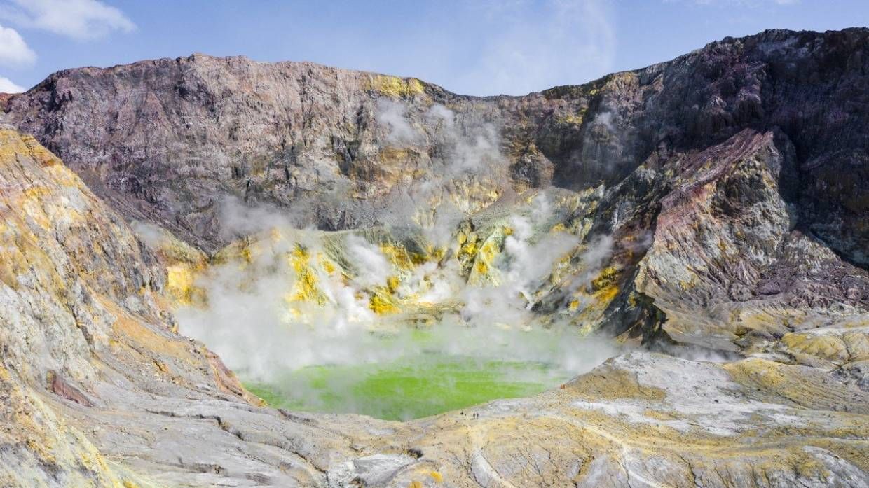 Hòn đảo chết chóc, đến thăm phải đeo mặt nạ chống hơi độc hon dao chet choc den tham phai deo mat na chong hoi doc