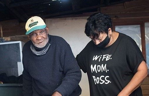 Người đàn ông sống sót qua hai đại dịch nguy hiểm nhất lịch sử