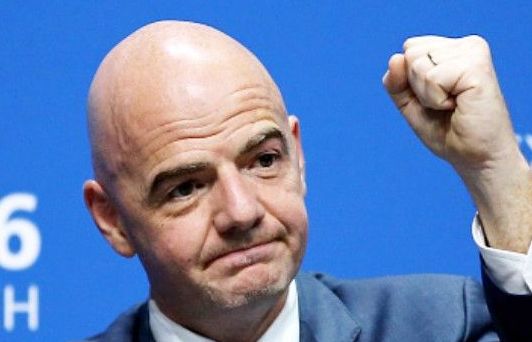 Chủ tịch FIFA cảm ơn, khen ngợi bóng đá Việt Nam