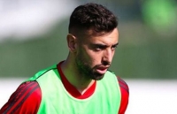 bruno fernandes nam giu tuong lai cua paul pogba