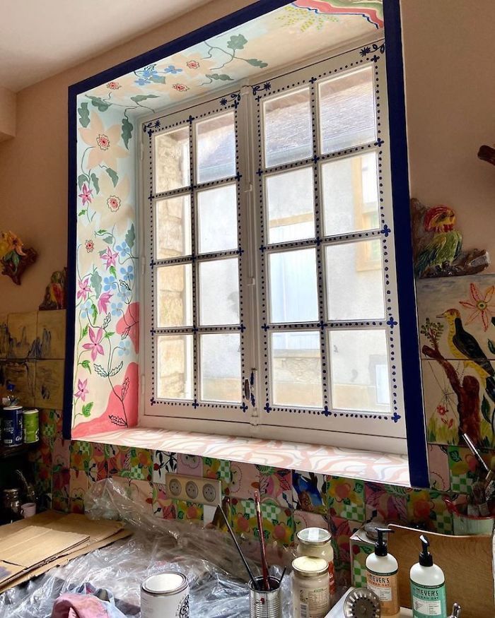 nghe si phap trang tri nha dep nhu co tich trong thoi gian cach ly xa hoi